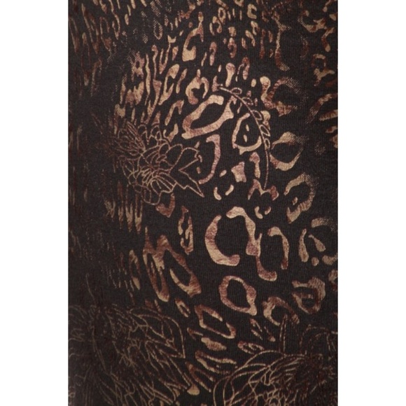 Women's Floral Cheetah Legging Fleece Lining Pants - Picture 4 of 5